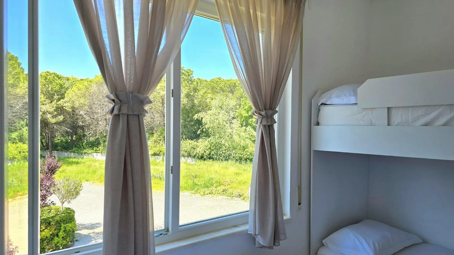 Holiday Home For Six Guests Plazhi San Pietro Lejlighed